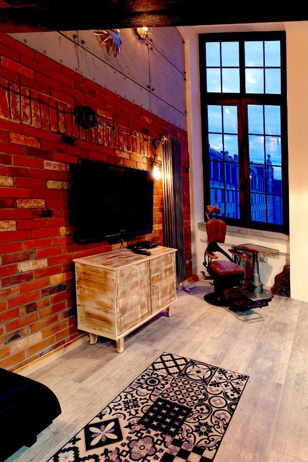 Appartement Loft Szpularnia à Zyrardow Extérieur photo
