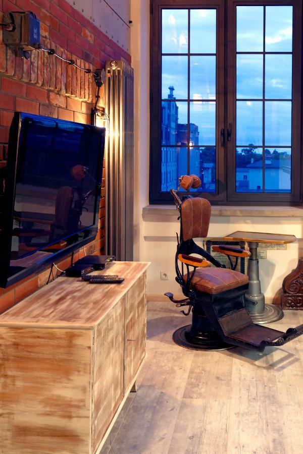 Appartement Loft Szpularnia à Zyrardow Extérieur photo