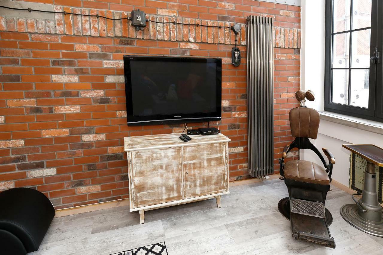 Appartement Loft Szpularnia à Zyrardow Extérieur photo